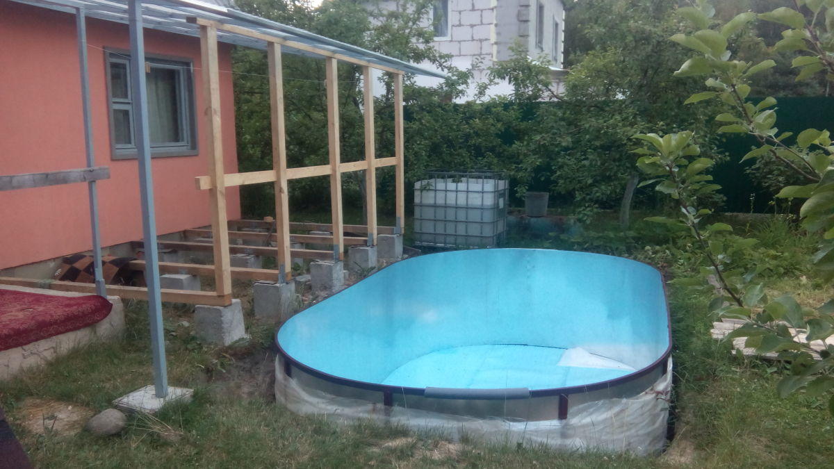 Строительство бассейна на даче