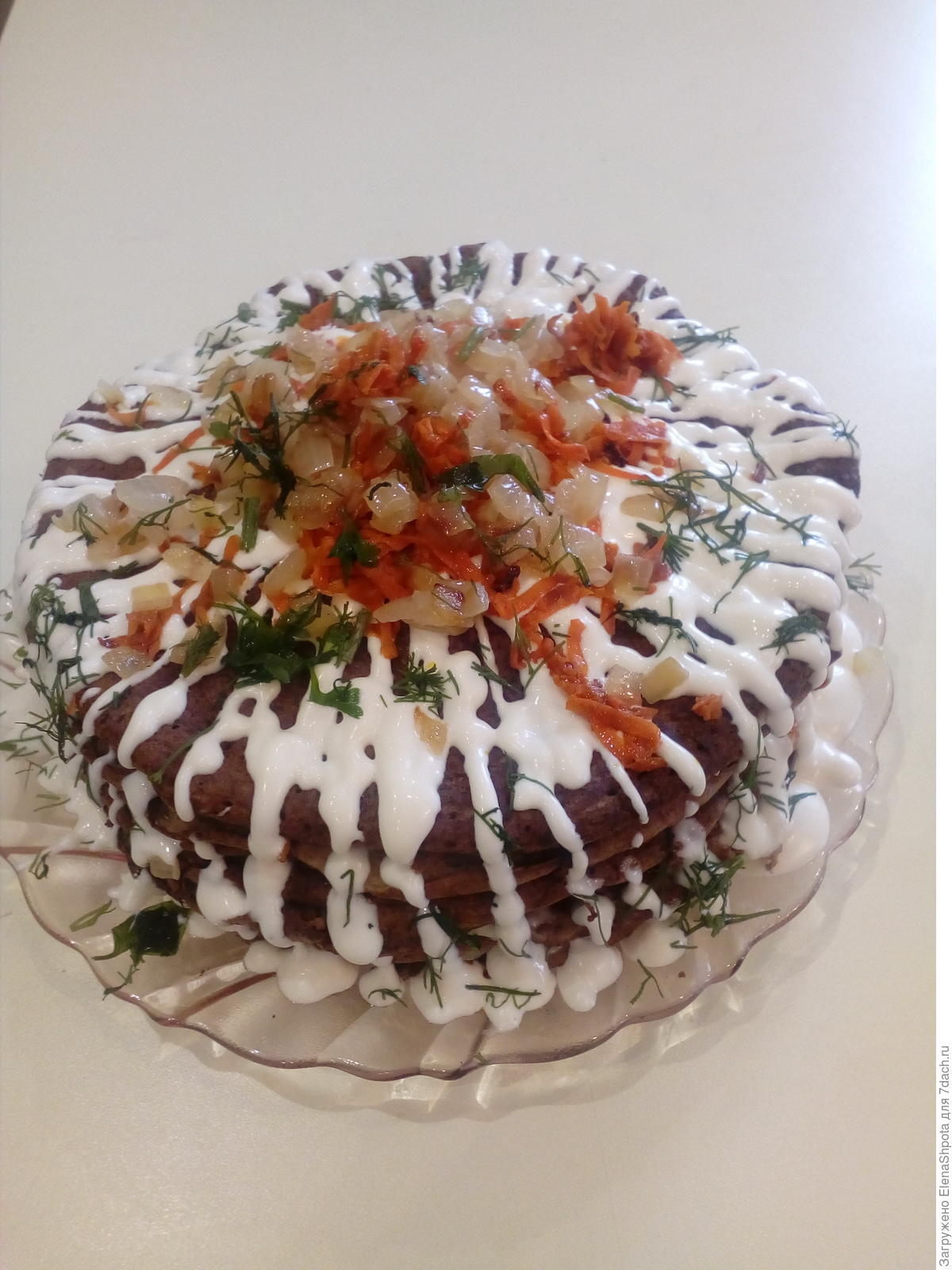 Новогодний печеночный торт