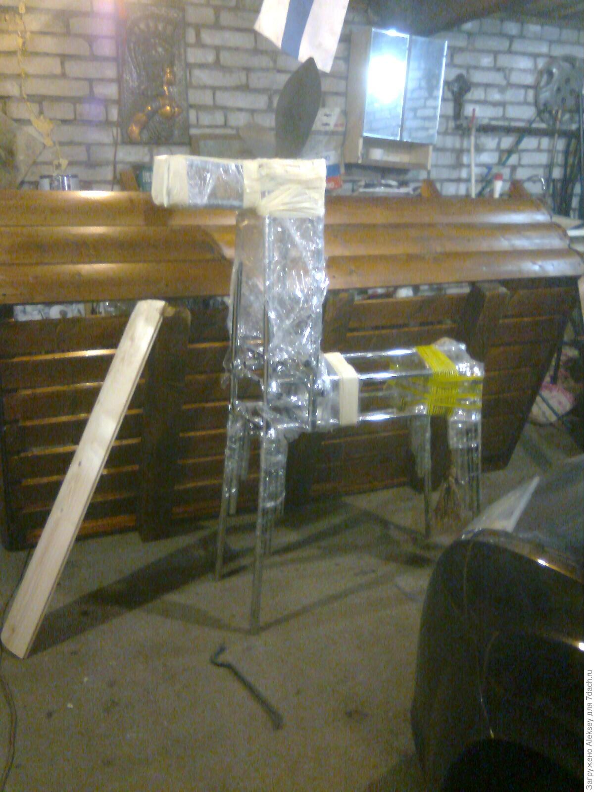 Телега-клумба