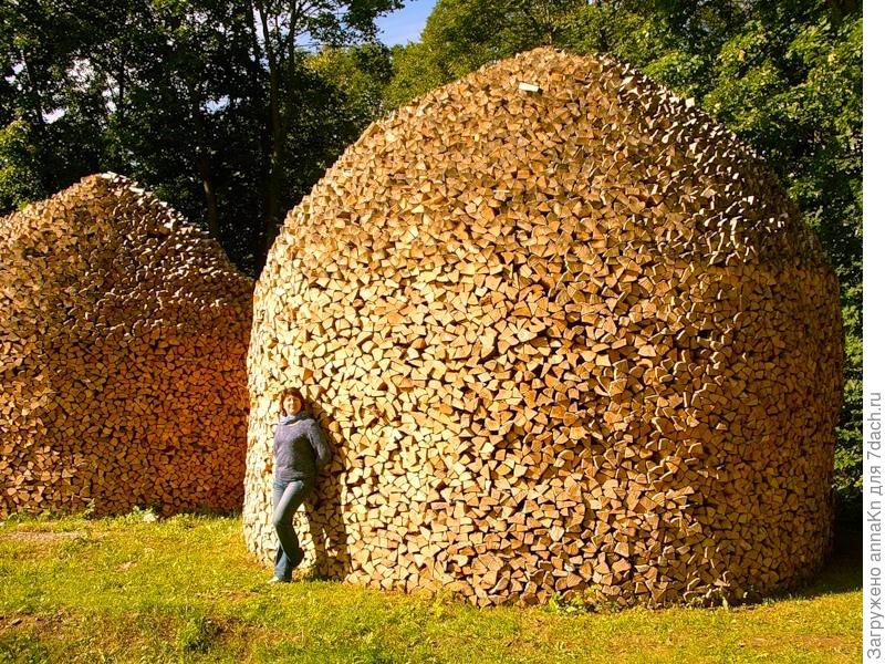 Поленницы: 10 креативных идей