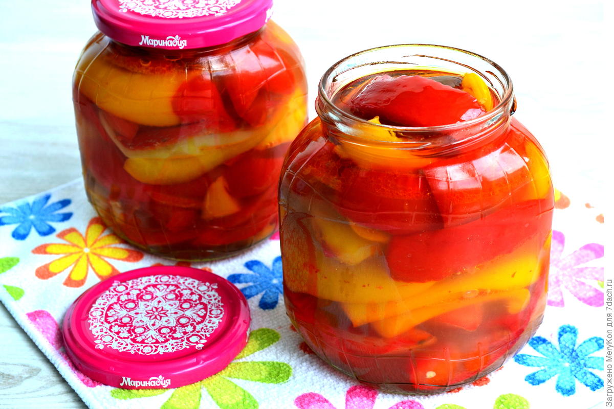 Перец, маринованный с маслом (болгарский способ)