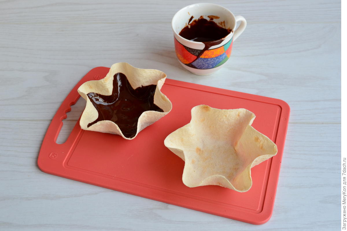 Десерт из творога, хурмы и чернослива