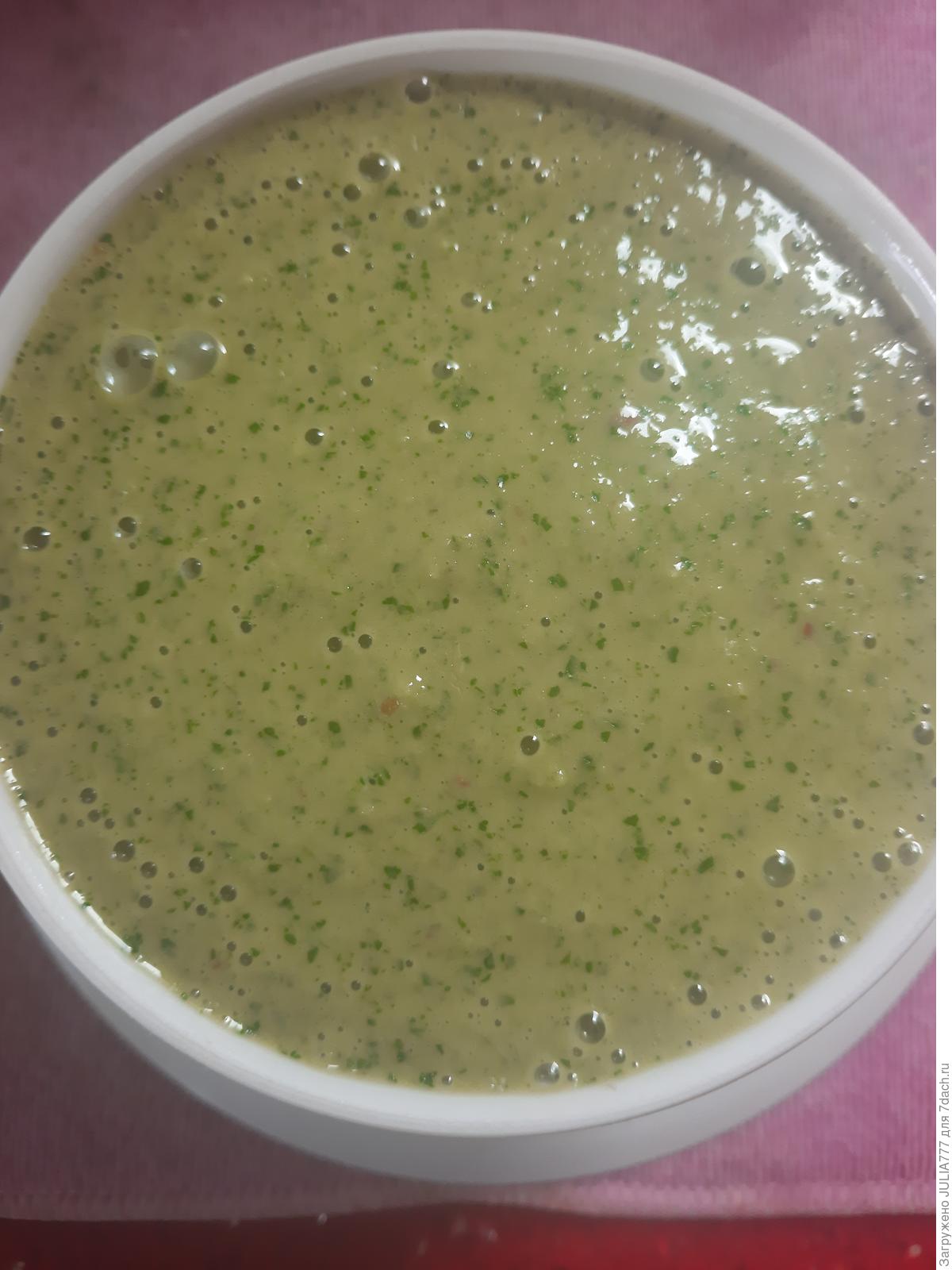 Зелёный соус к мясу
