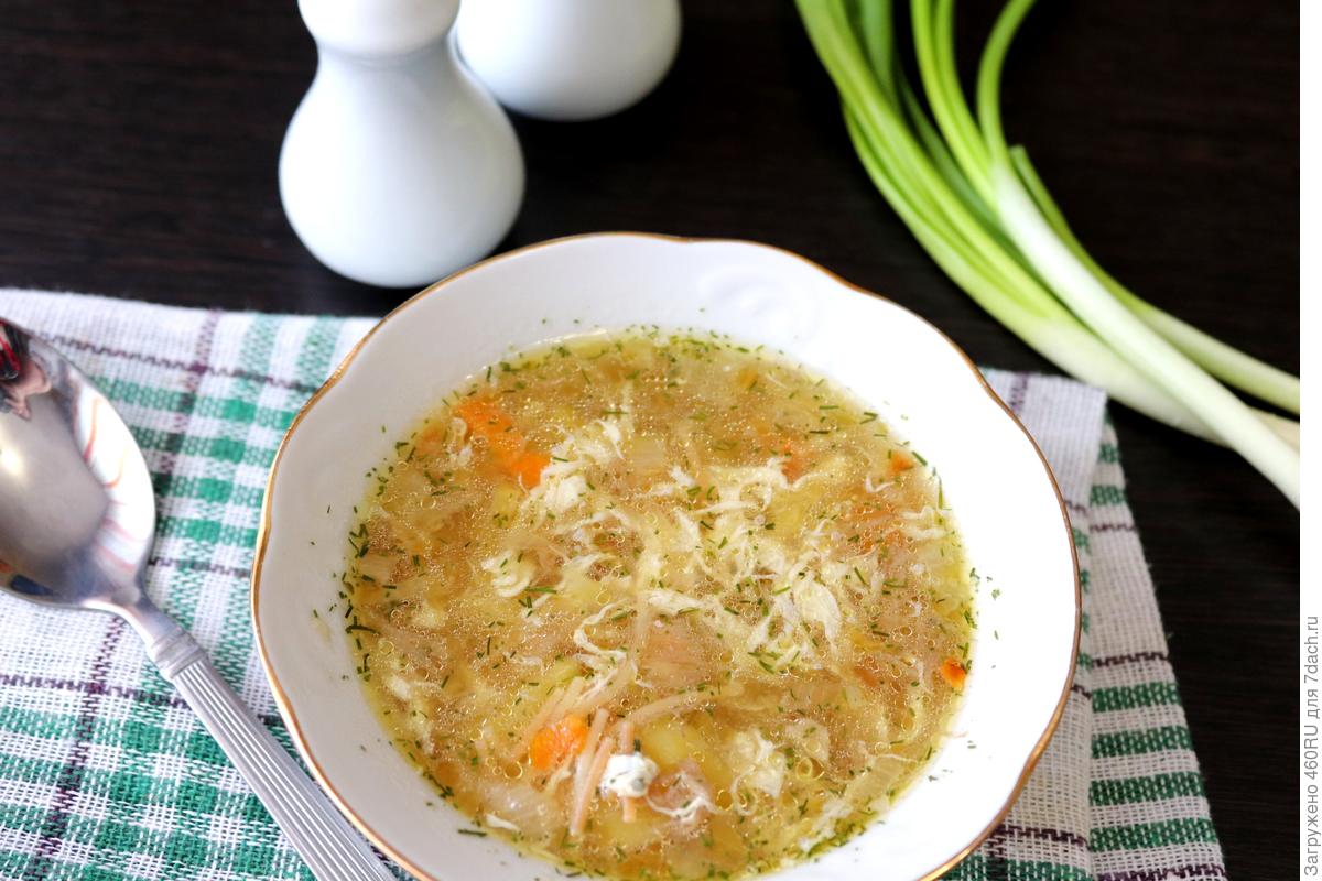 Чесночный суп с яйцами