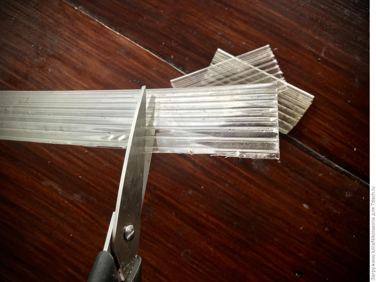 Крепим поликарбонат к теплице: дёшево, надежно и практично. Разные способы