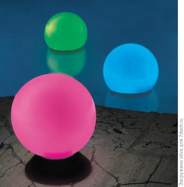 Светящиеся шары  (гаджет для бассейна и дачи)