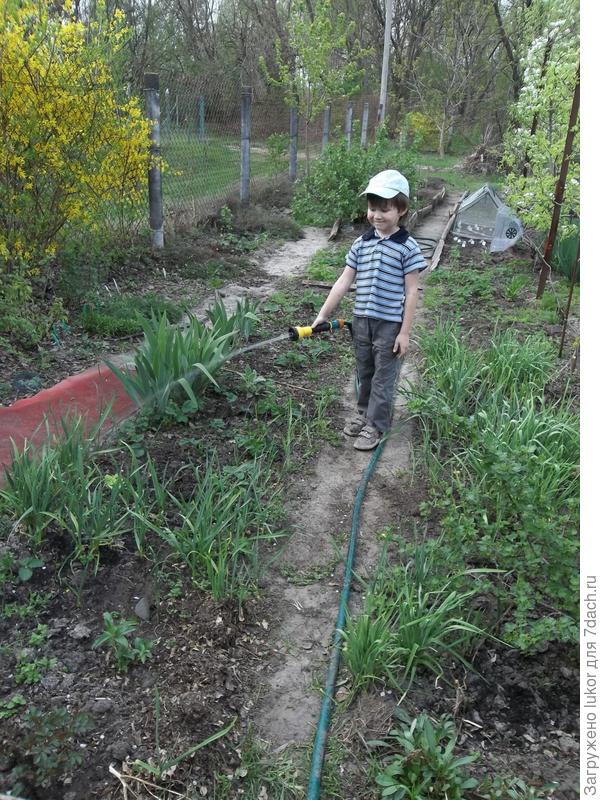 А без воды и не туды, и не сюды :))))
