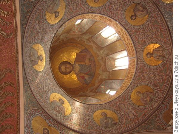 С днем рождения, Ялта!