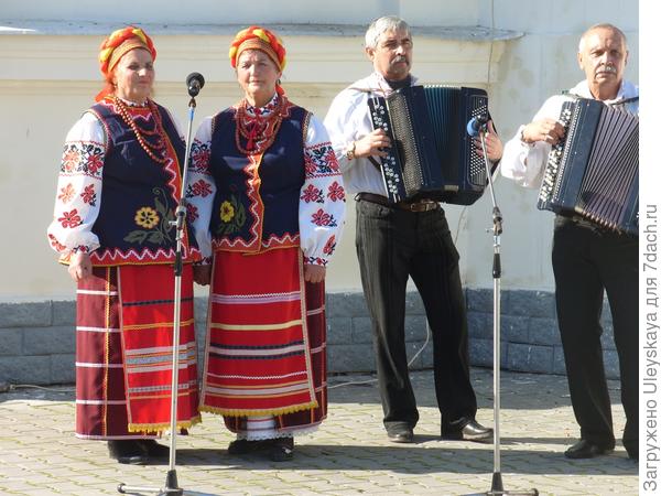Бал хризантем в Севастополе