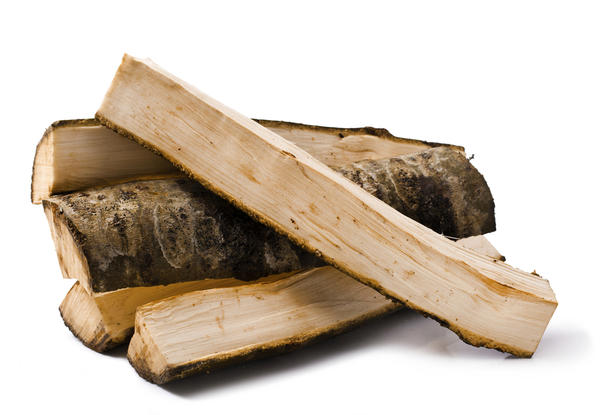 Осиновые дрова плохо греют, но хорошо очищают печь от сажи и копоти