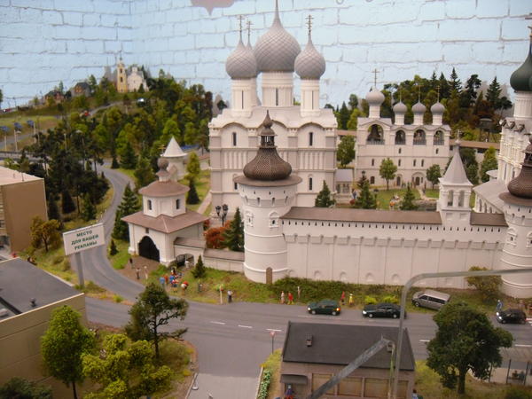 Топографической точности тут искать не стоит - но все равно макет впечатляет