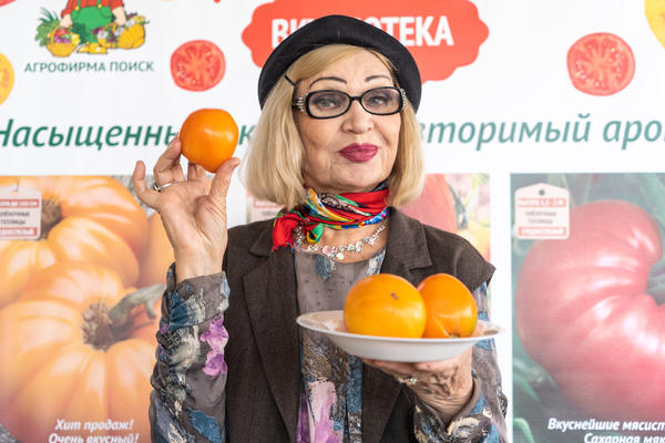 Октябрина Ганичкина - почетная гостья дегустационного марафона