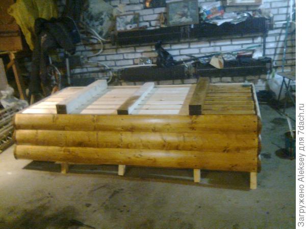 Телега-клумба