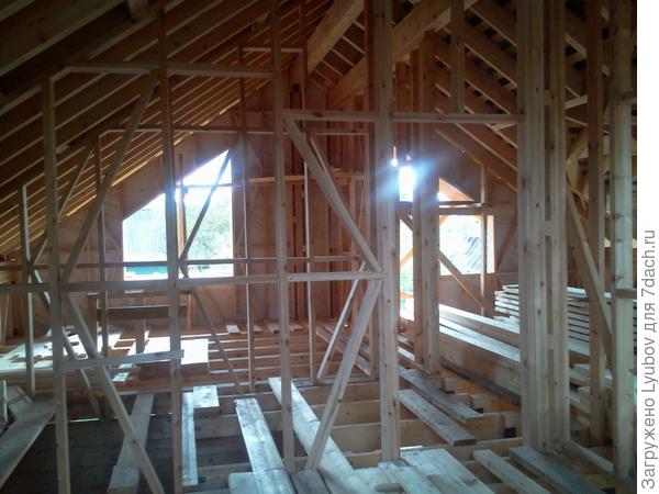 Строим домик для всей семьи!