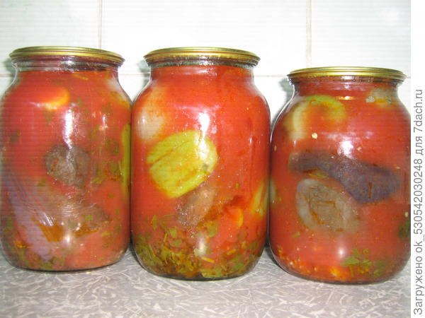 Баклажаны с перцем в банке.