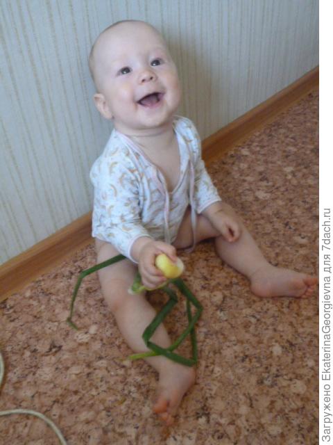 Чтоб мужчиной настоящим стать,нужно папе помогать!!!!!!!!!!