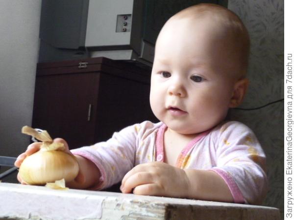 Чтоб мужчиной настоящим стать,нужно папе помогать!!!!!!!!!!