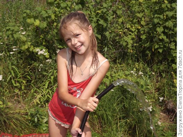 В деревне у бабушке ...