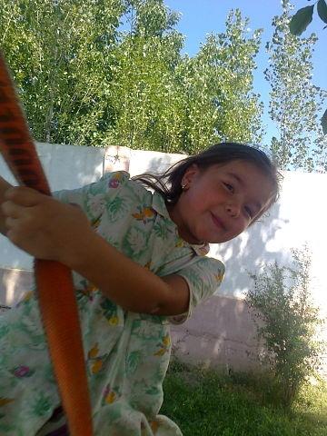 качели,качели и слезать не хочется