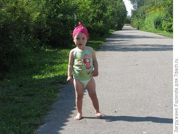 И на даче всегда остаюсь маленькой леди