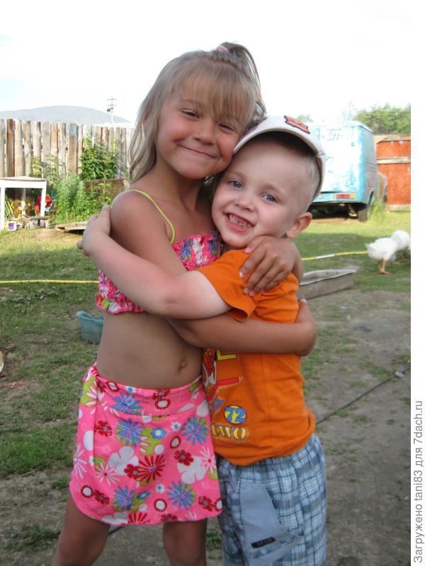 Мы любим бабушкину дачу!!!