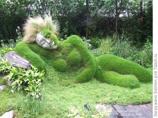 Скульптура из растений