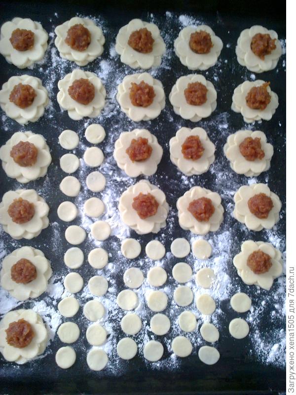 Слоеное печенье с повидлом - пошаговый рецепт приготовления с фото