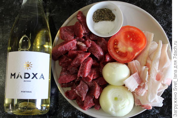 Токань с перцем и белым вином