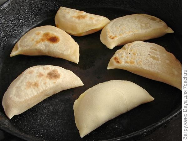 Мама, папа, я - дачная семья.