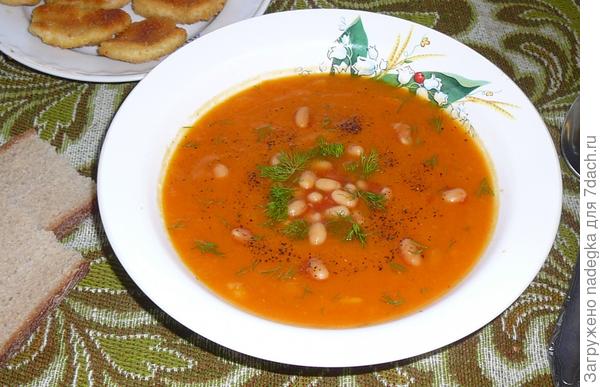 Тыквенный суп-пюре с фасолью