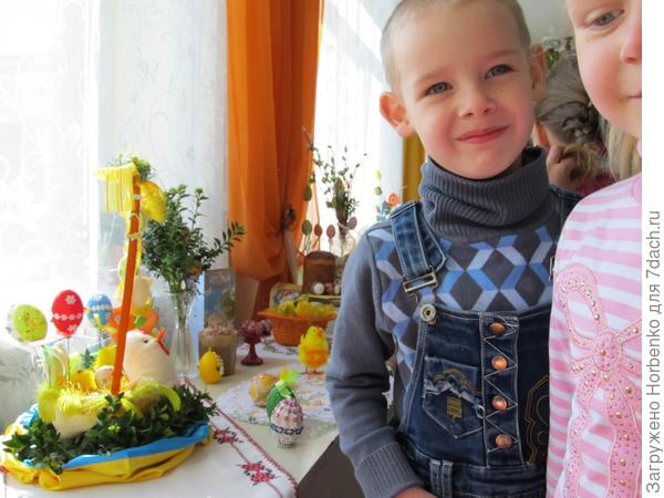Дети на выставке