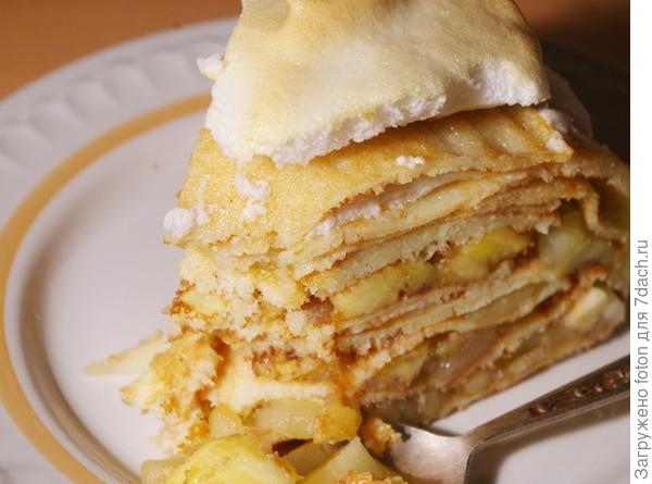 Блинный пирог яблочно-банановый