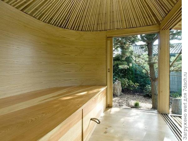 Закрытая беседка