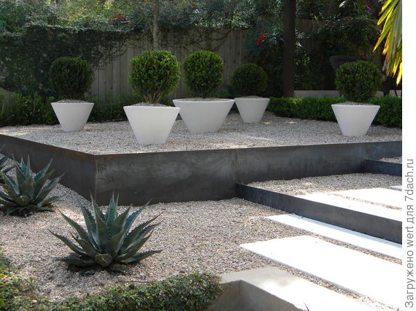 Минималистичный сад