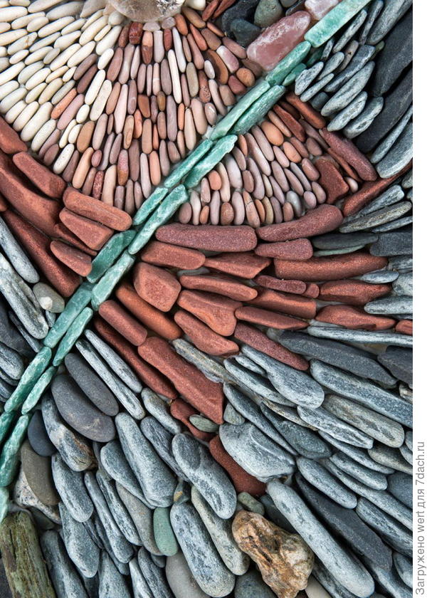 Панно из камня и гальки