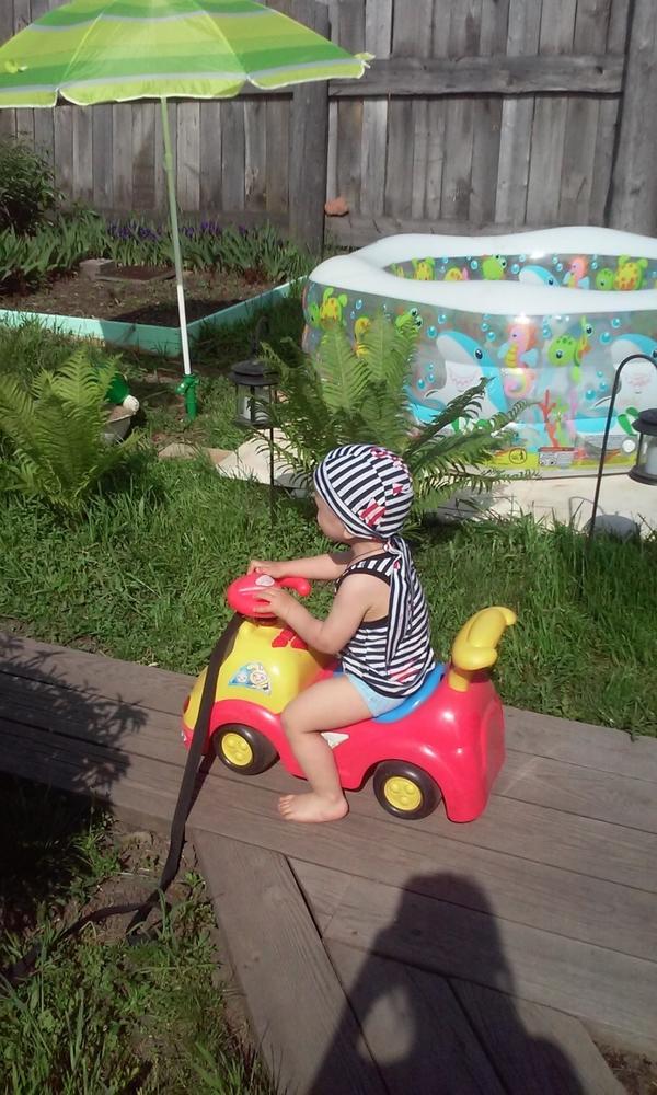 На машинке по дорожкам