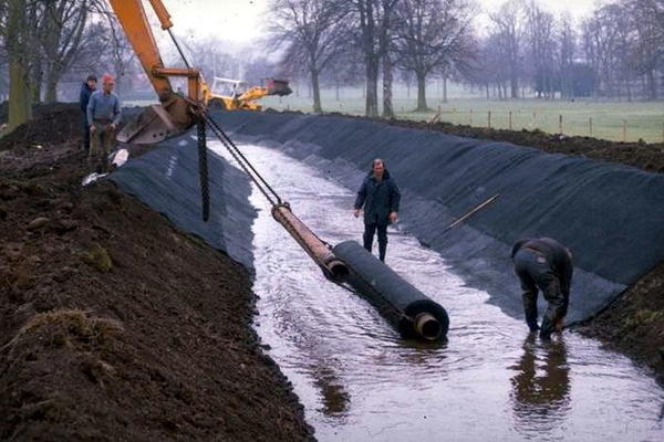 Геоматы, фото с сайта builderclub.com