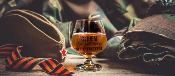 За наших воинов!