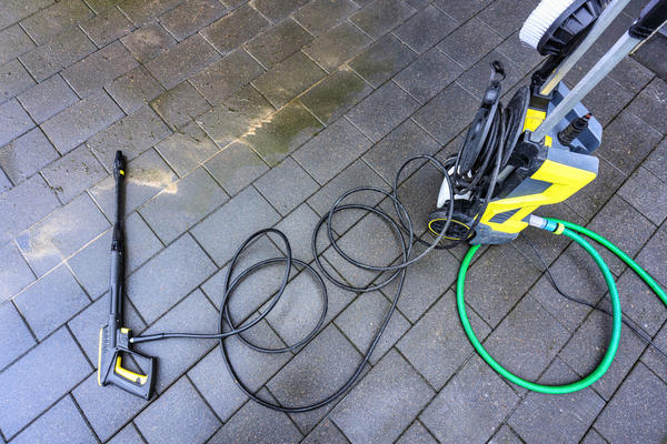 Длина шланга и кабеля — важная характеристика, которую также нужно подбирать к своим задачам