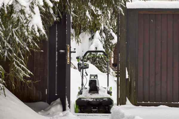 Определяем лучший универсальный снегоуборщик