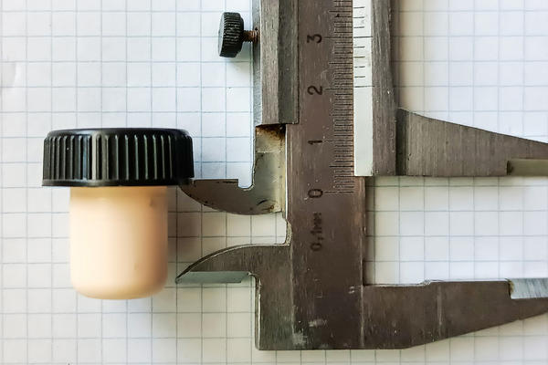 Использование пробки для посева семян