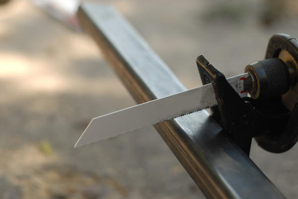 Частота ходов определяет, с каким материалом может работать инструмент