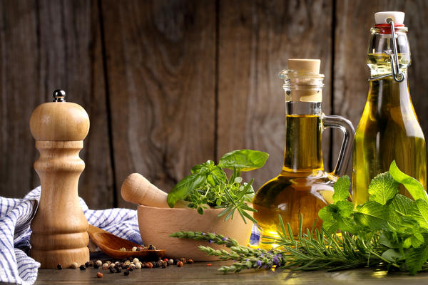 15 рецептов ароматного растительного масла