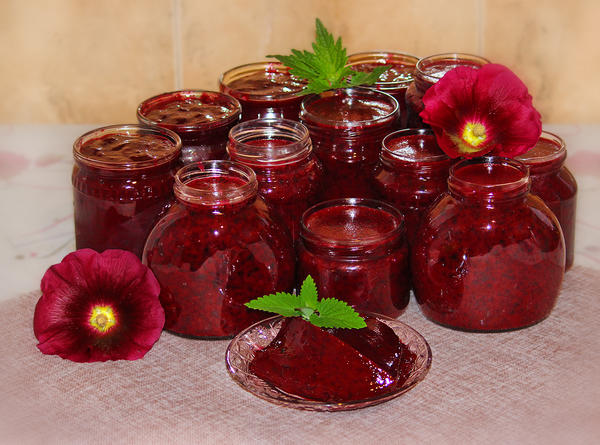 Самое вкусное, самое быстрое, самое полезное желе из черной смородины