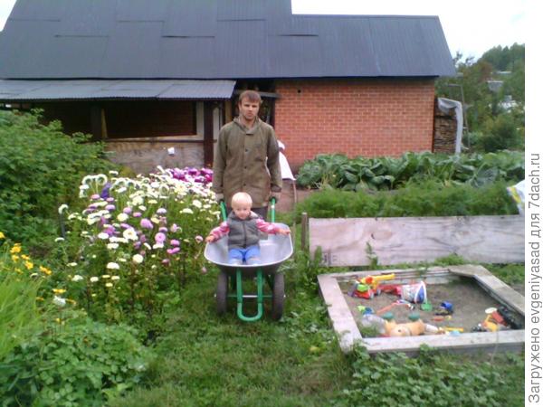 Небольшой перерыв, пока картофель сохнет на солнышке