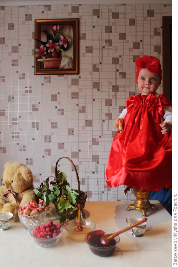 Наше счастье-наш цветочек. Наша Викулечка.)))