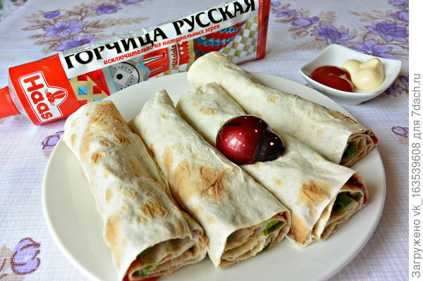 рулетики из лаваша с печеночным паштетом