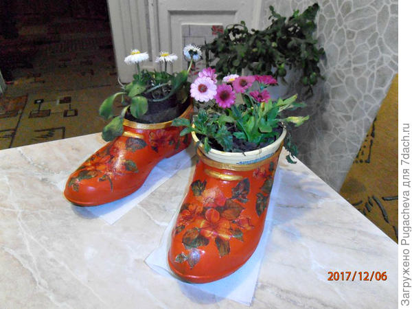 Вторая жизнь галош.