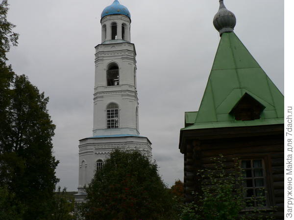 Колокольня