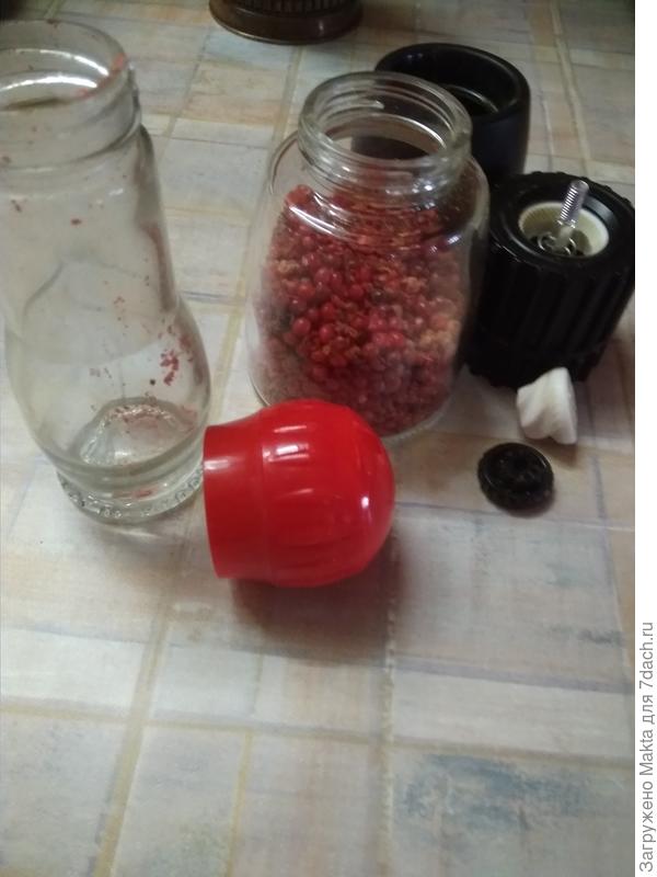 Можно греть любым способом и на батарее и феном